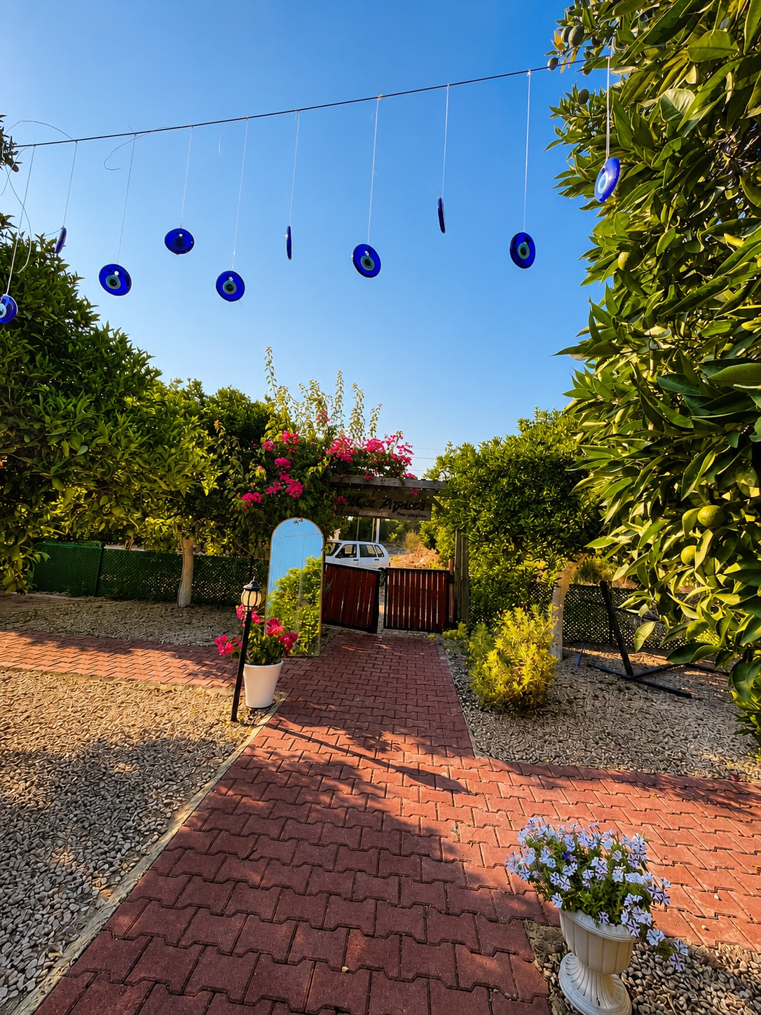 Adrasan Eliz Apart Bungalov Evleri